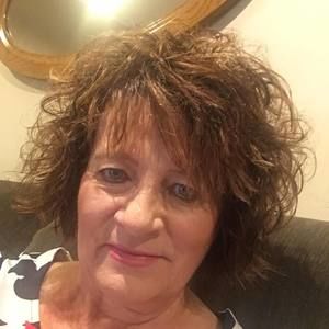 Meet your Posher, Deb